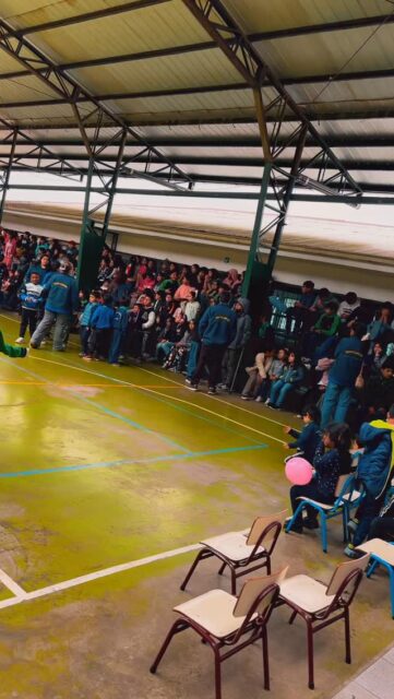 Ayer celebramos el Día del Estudiante en el Colegio El Labrador de Osorno

Queremos agradecer y felicitar a cada uno de nuestros estudiantes, quienes día a día llenan nuestras aulas de alegría, esfuerzo y sueños.

Seguiremos acompañándolos en cada paso de su aprendizaje, porque juntos seguimos “Labrando Futuro”. 

#ColegioElLabrador #Osorno #LabrandoFuturo #DíaDelEstudiante