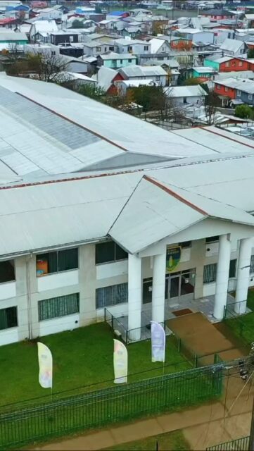 Colegio El Labrador de osorno continúa “Labrando Futuro” con un firme compromiso hacia la educación de calidad y la formación integral de nuestros estudiantes. Cada día trabajamos para entregar un ambiente seguro, cercano y motivador, donde niños y jóvenes puedan desarrollar sus capacidades académicas, emocionales y sociales. Nuestro proyecto educativo promueve valores como el respeto, la responsabilidad y la solidaridad, fortaleciendo el crecimiento personal de cada alumno y preparándolos para enfrentar con confianza los desafíos del futuro.