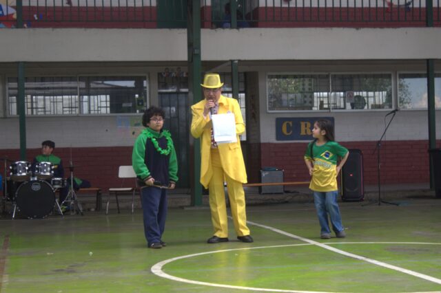 Con mucha alegría compartimos imágenes de las actividades recreativas desarrolladas el día miércoles 07 de octubre en el marco del Aniversario 21 de nuestro querido colegio. Fue una jornada muy enriquecedora y participativa para la comunidad educativa y cargada de talento por parte de nuestros estudiantes. 

El Colegio El Labrador Osorno comprometido con la formación integral de sus estudiantes. 

Sigamos Labrando Juntos.